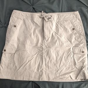 LLBean Cargo Skirt Size 18